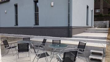 House | Dining