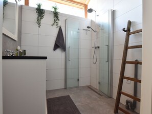 Ferienhaus | Badezimmer