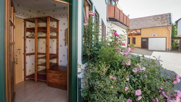 Exterior - Lovely Holiday Accommodation in Rennsteig With Covered Terrace and Garden (Wutha-Farnroda)