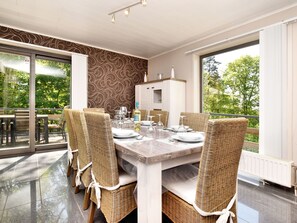 Dining - Modern Furnished, Comfortable House With Large Sunny Terrace and Beautiful View (Durbuy)