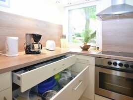 Silla alta para bebés, utensilios de cocina