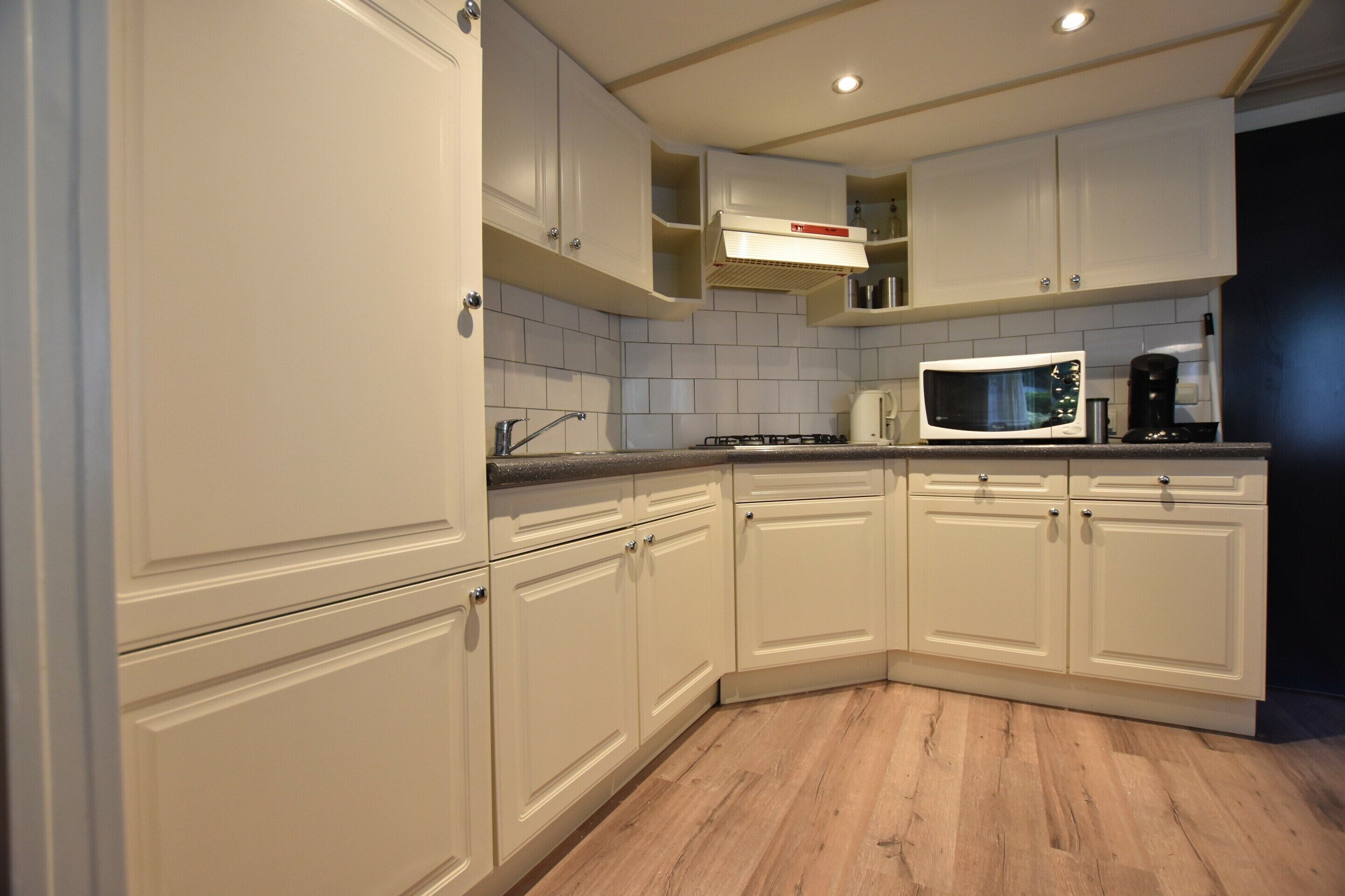 Chalet | Private kitchen | Microwave, high chair