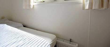 Chalet | 1 chambre, ameublement personnalisé, draps fournis