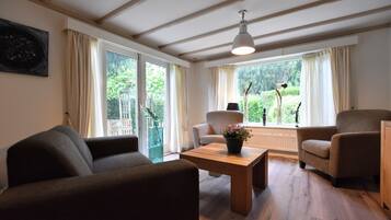 Chalet | Ruang keluarga