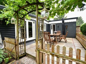 Exterior - Chalet in Veluwe Near Sauna Drome (Putten)