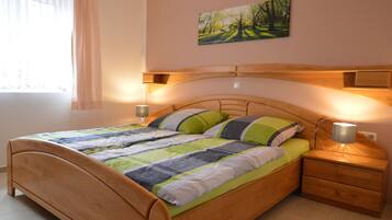 Apartment | 2 bedrooms, bed sheets