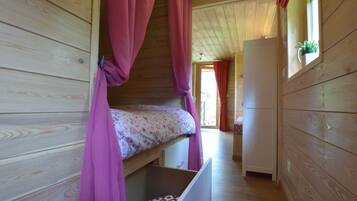 Ferienhaus | 2 Schlafzimmer, individuell eingerichtet, Bettwäsche