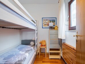 Casa | 2 habitaciones, muebles diferentes y ropa de cama