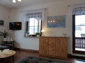 Apartment | Wohnzimmer | DVD-Player