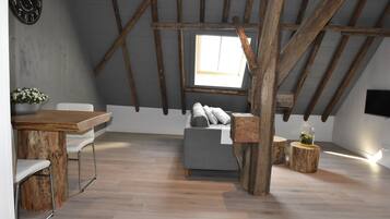 Apartment | Living room