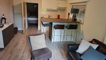 Apartemen | Dapur pribadi | Kursi makan untuk bayi