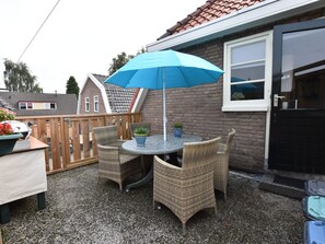 Balcony - Attractive Apartment in Drenthe With Terrace (De Wijk)