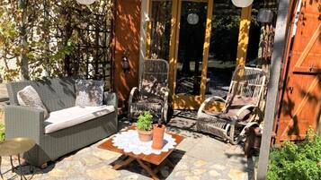 Cottage | Balcony