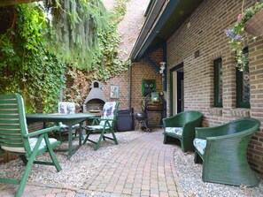Balcony - Charming Holiday Home in Heerlen With Terrace (Heerlen)
