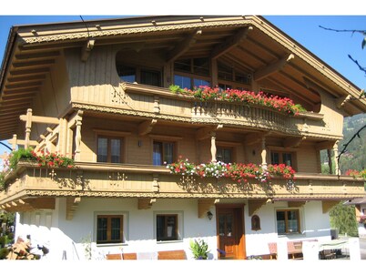 Splendid Apartment in Aschau im Zillertal With Garden