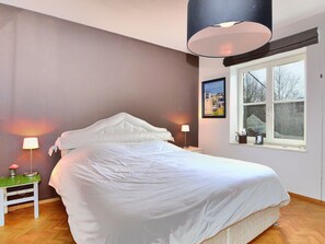 2 bedrooms, individually furnished, bed sheets - Heritage Holiday Home in Voeren With Terrace (Voeren)