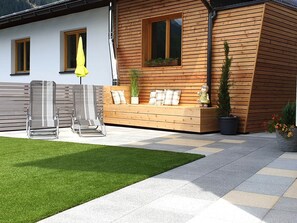 Garden - Apartment in See in Tyrol on the ski Slopes (See)