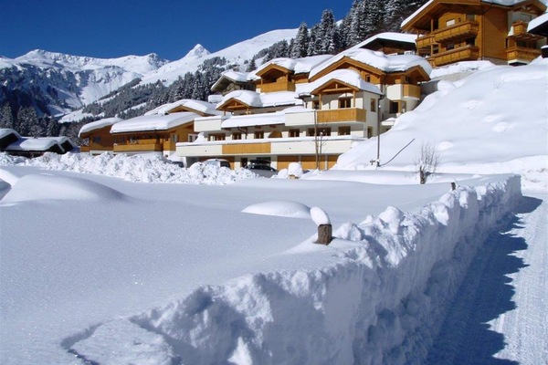 Chalet | Exterior