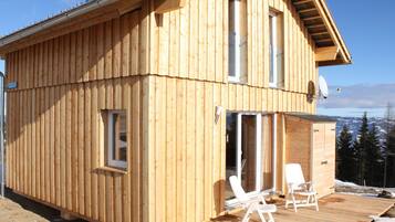 Chalet | Balcony