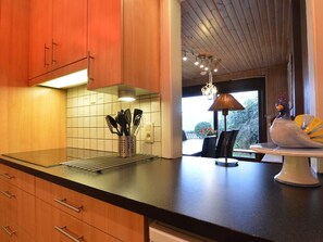 House | Private kitchen