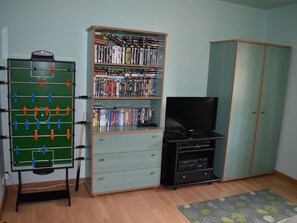 House | 4 bedrooms, individually furnished, iron/ironing board, bed sheets - Chic Holiday Home in Durbuy With Sauna (Durbuy)
