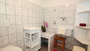 Unclassified image, 4 of 30, button - Cozy Apartment in Tyrol With Terrace (See)