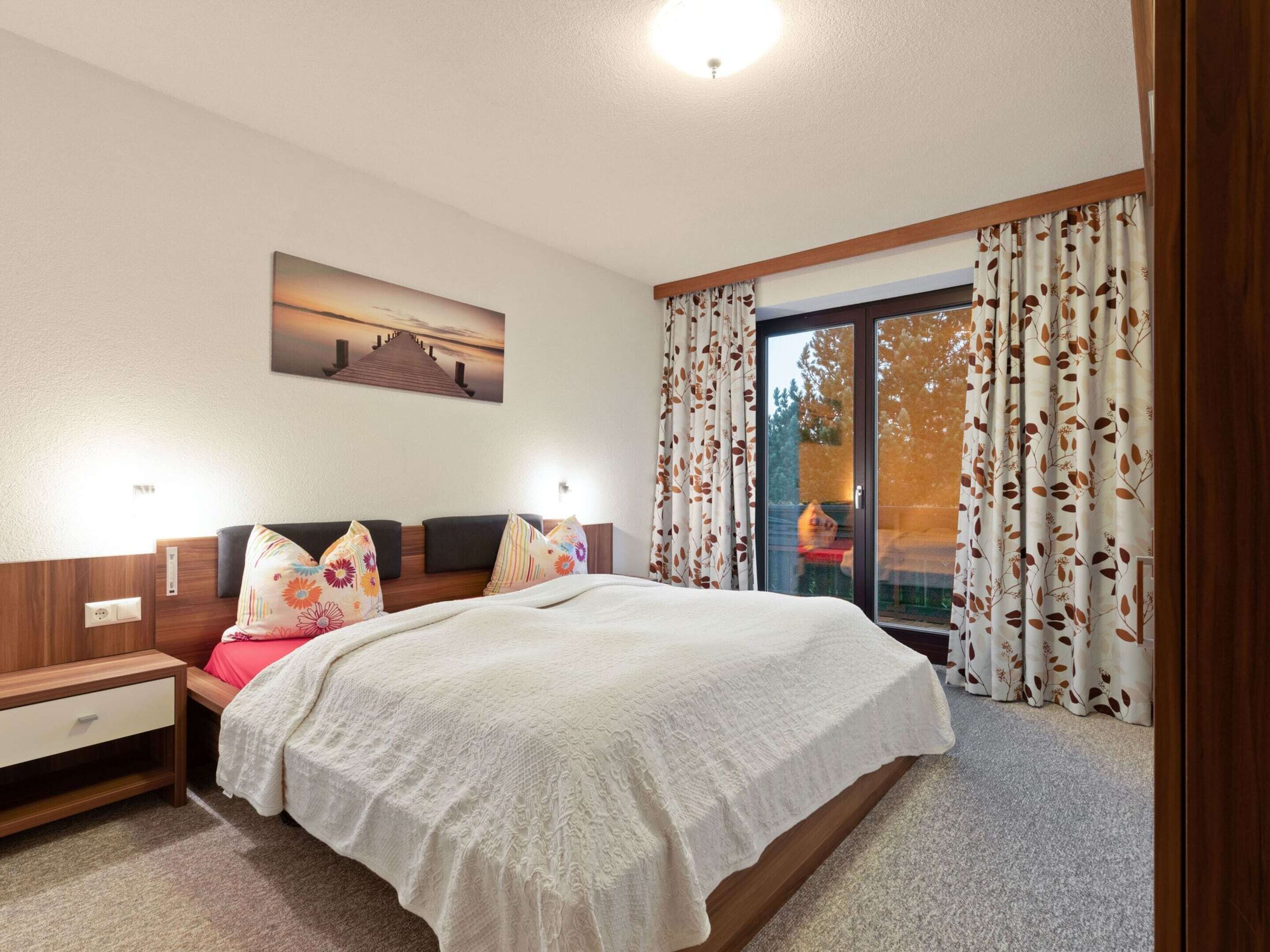 Chalet | 4 bedrooms, individually furnished, bed sheets