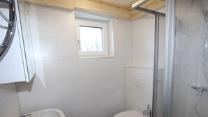Ferienhaus | Badezimmer | Dusche