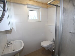 House | Bathroom | Shower