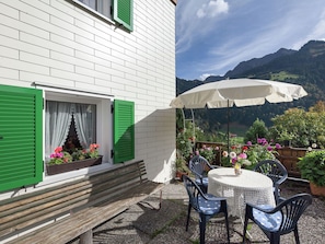 Balcony - Cozy Holiday Home in Sonntag near Ski Area (Sonntag)