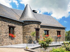 Villa | Exterior