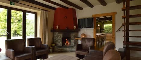 Huis | Woonruimte | Een open haard