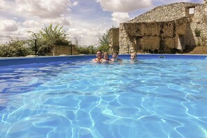 Indoor pool, outdoor pool - Cottage in Wine Country (Tournon-d'Agenais)