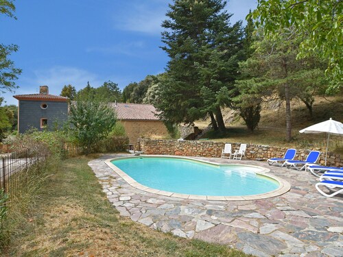Cozy Holiday Home in Velieux With Private Swimming Pool