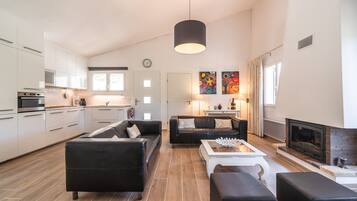 Villa | Living room