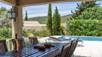 Villa | Balcony