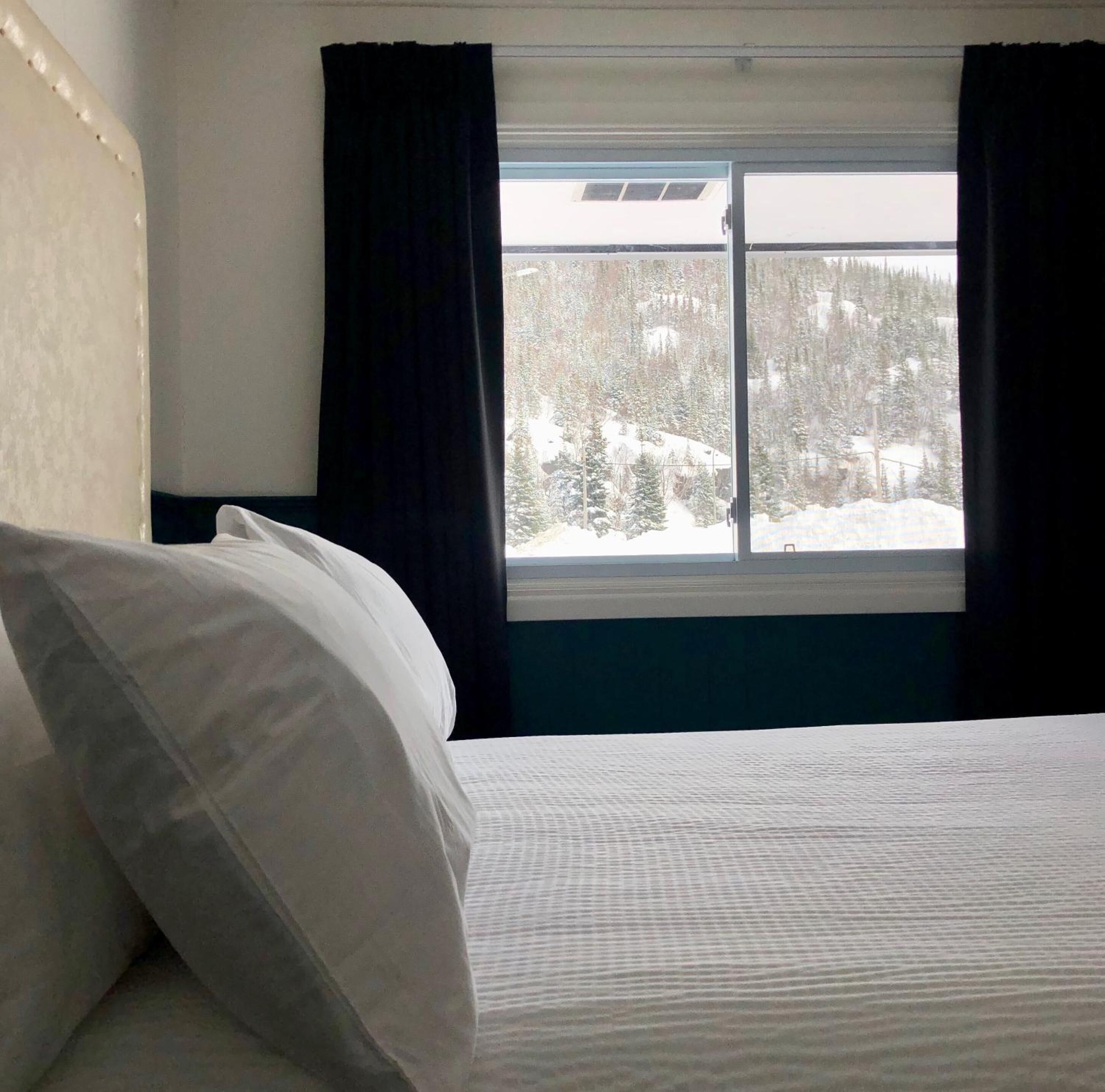 Desk, laptop workspace, blackout drapes, free WiFi