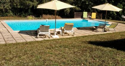 Spacious Holiday Home in Anglars-nozac With Swimming Pool