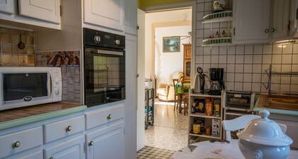 Cozy Holiday Home in Montayral With Swimming Pool