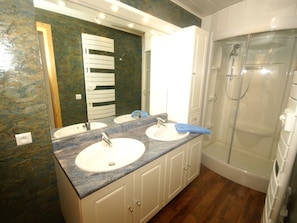 Bathroom - Tranquil Holiday Home in Harreberg With Terrace (Harreberg)