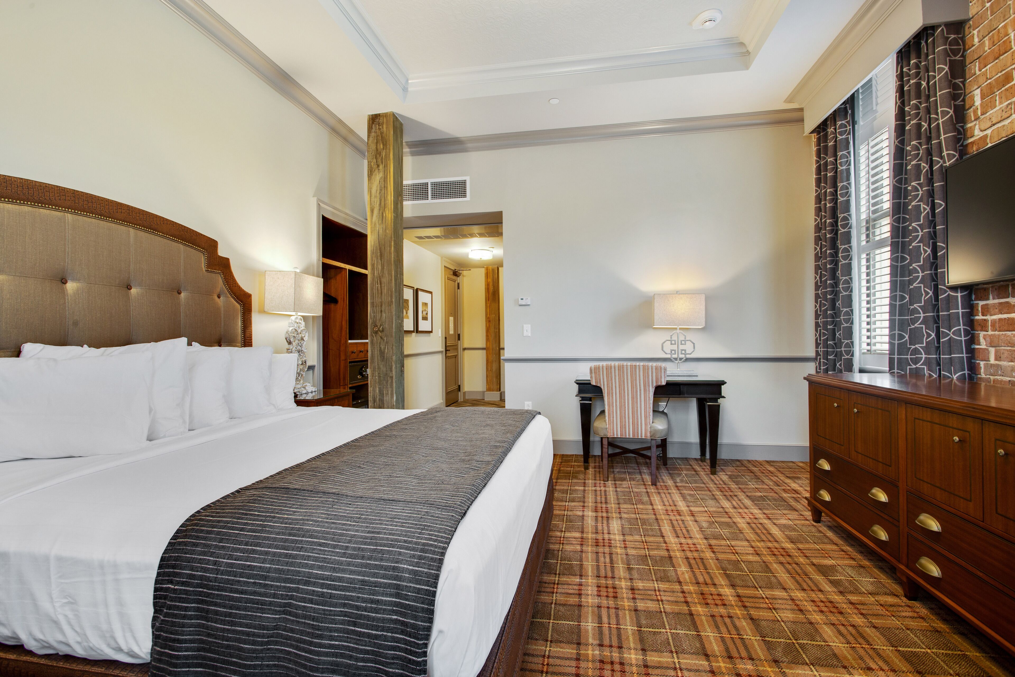 in-room safe, desk, soundproofing, iron/ironing board