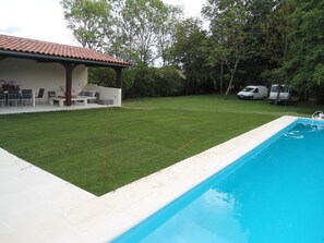 Garden - Luxurious Holiday Home With Private Pool (Buzon)
