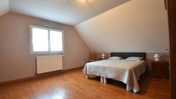 3 phòng ngủ, trang bị nội thất với thiết kế riêng biệt