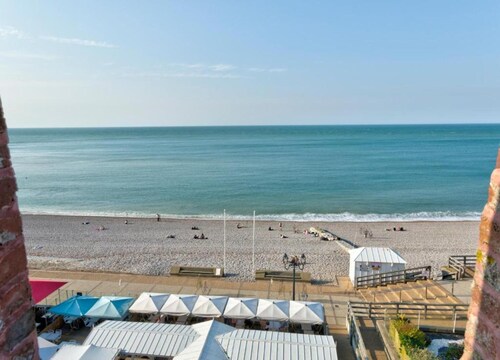 Holiday Home in Normandy Near the Sea