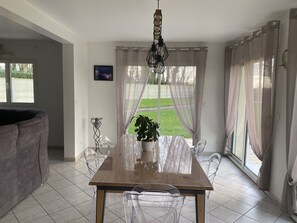 Living room - Holiday Home in Normandy Near the Sea (Etretat)