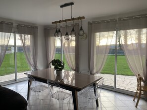 ハウス | リビングルーム