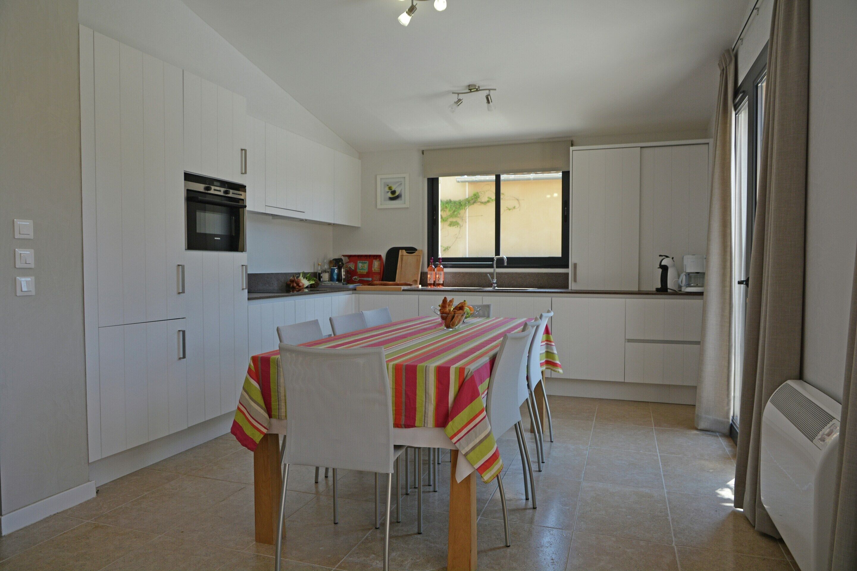 Villa | Dining