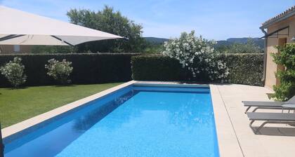 Villa in Malaucene Near Mount Ventoux