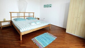 Villa - Lovely Villa in Kastelir Croatia With Private Pool (Kastelir-Labinci)