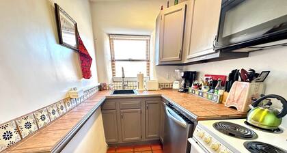 Tämä kaunis sijainti lämmittää sydämesi ja tekee vierailustasi entistä miellyttävämmän